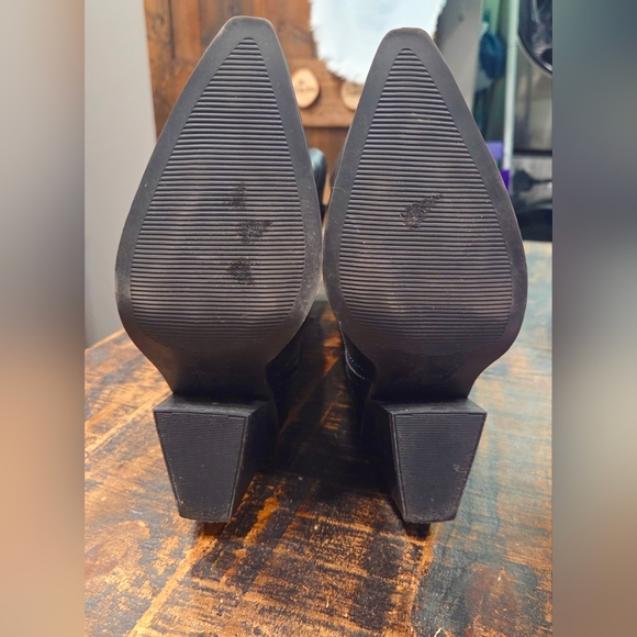 Arizona Black Tall Women's Cowboy Boots - Picture 9 of 10